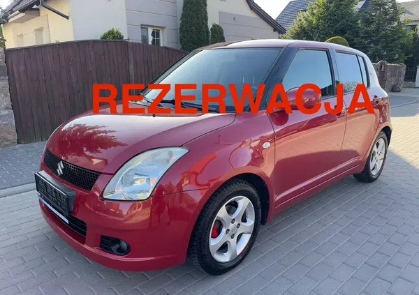 suzuki swift Suzuki Swift cena 13900 przebieg: 153000, rok produkcji 2007 z Chodecz